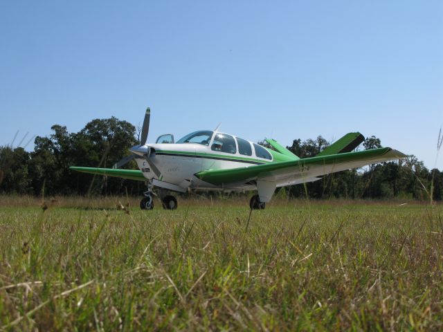 Beechcraft 35 Bonanza (N8632M)