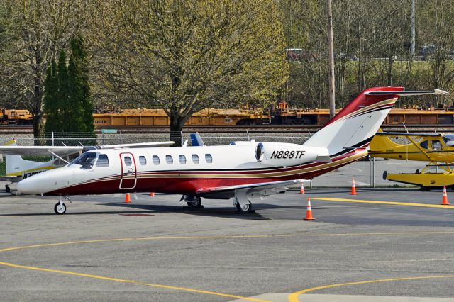 Cessna Citation CJ3 (N888TF)