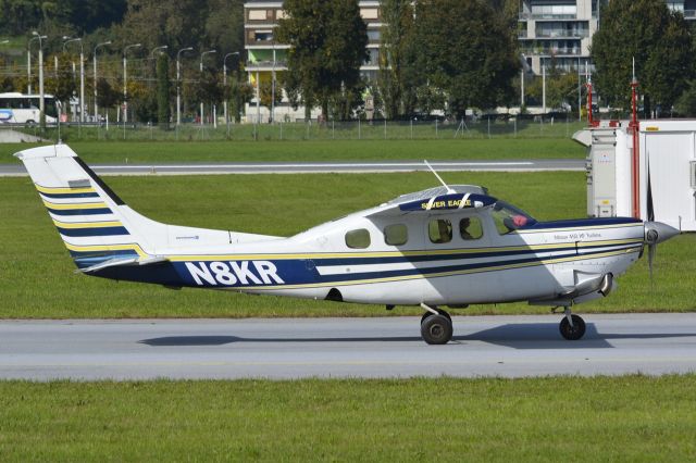 Cessna Centurion (N8KR)