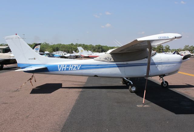 Cessna Skylane (VH-HZV)