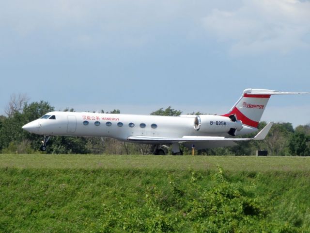 Gulfstream Aerospace Gulfstream V (B-8256)