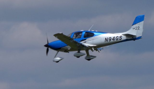 Cirrus SR-22 (N94GS) - On final is this 2007 Cirrus SR22 in the Spring of 2020.