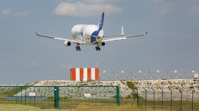 AIRBUS A-330-700 Beluga XL (F-WBXL)