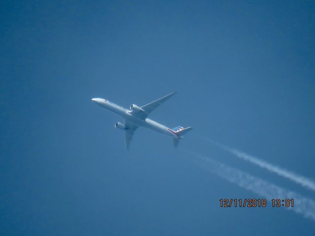 BOEING 777-300ER (N717AN)