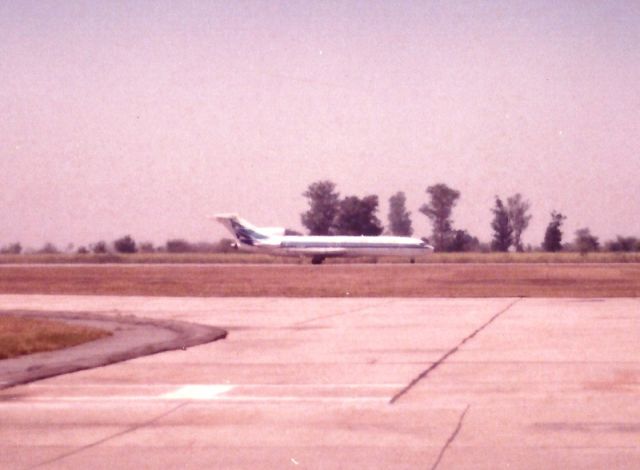 BOEING 727-200 — - aerolíneas argentinas