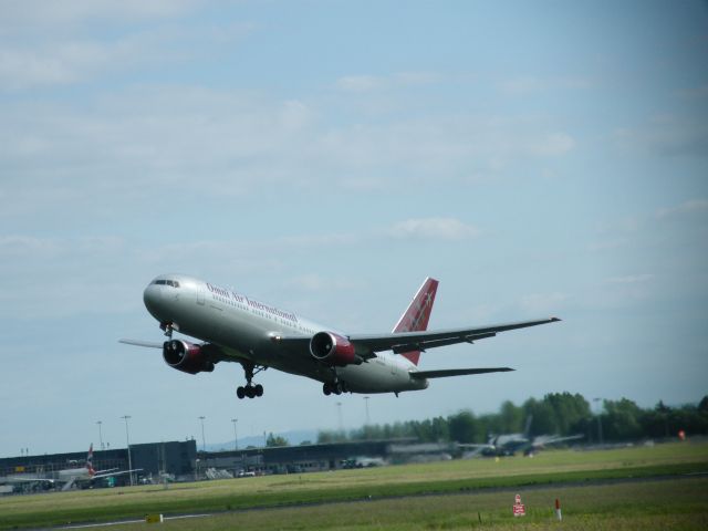 N378AX — - N378AX B767 OMNI DEP EINN 19/06/14