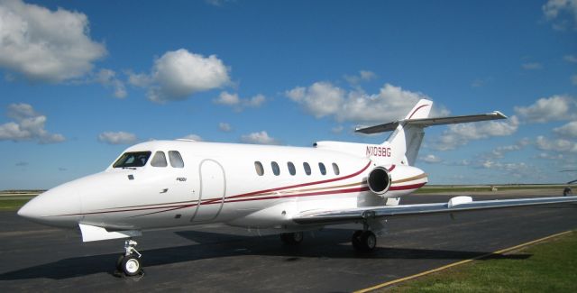 Hawker 800 (N109BG)