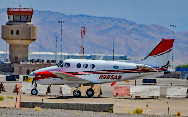 Beechcraft King Air 90 (N985AB) - N985AB Raytheon C90A s/n LJ-1561 - North Las Vegas Airport  KVGTbr /Photo: TDelCorobr /June 27, 2025