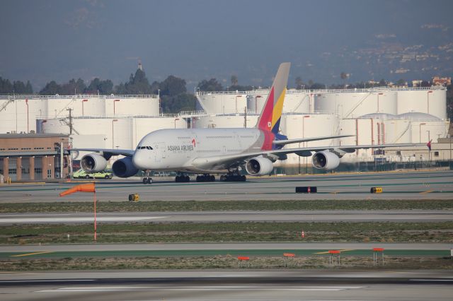 Airbus A380-800 (HL7626)