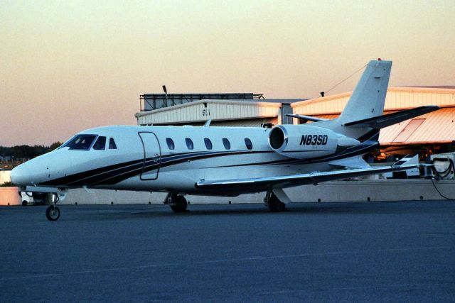 Cessna Citation Excel/XLS (N83SD) - Parked on the Atlantic Aviation ramp in Sep-05.  Reregistered N170SD 18-Nov-06.