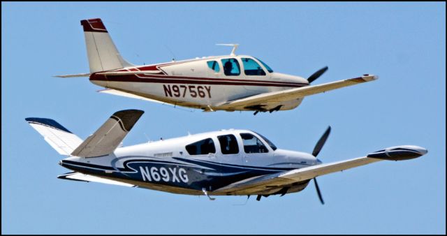 Beechcraft Bonanza (33) (N9756Y)