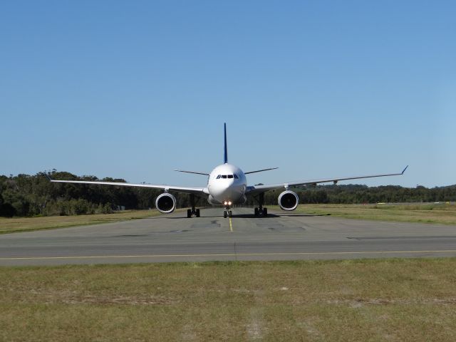 Airbus A330-300 (9V-SSF)