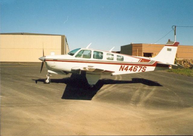 Beechcraft Bonanza (36) (N4467S)