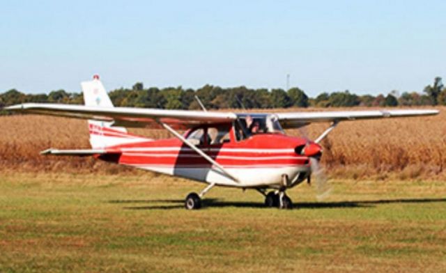 Cessna Skyhawk (N123AC) - 1962  Cessna Skyhawk 172D