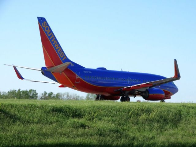 Boeing 737-700 (N237WN)