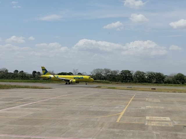 Airbus A320 (HK-5360) - Hasta la VIVA baby...
