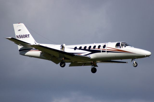 Cessna Citation V (N560RT) - On final approach for rwy 9 on 13-Jan-17.