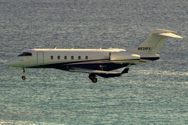 Bombardier Challenger 300 (N531FX) - From the Sonesta Hotel