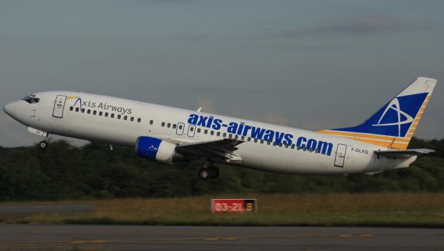 BOEING 737-400 (F-GLXQ)