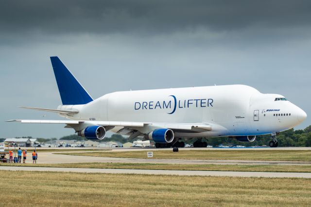 Boeing 747-400 (N718BA)