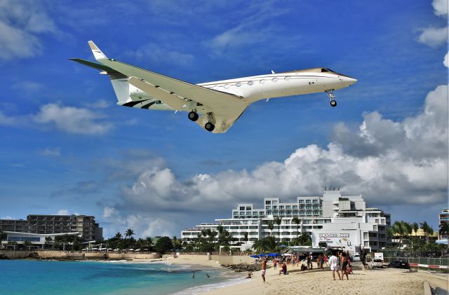 Gulfstream Aerospace Gulfstream V (XA-RET)