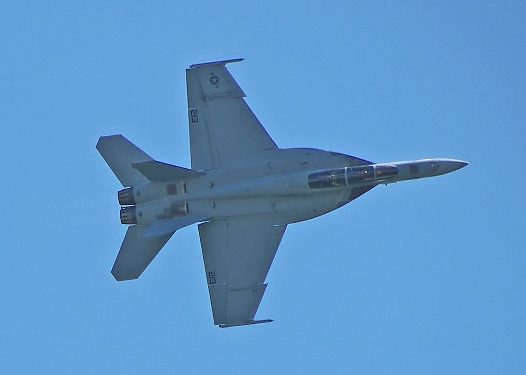 McDonnell Douglas FA-18 Hornet — - Thunder over the Boardwalk  Atlantic City, NJ