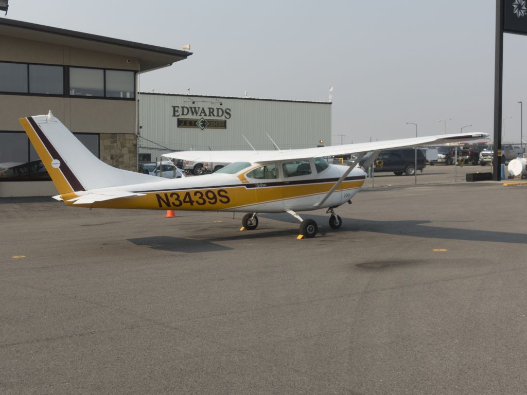 Cessna Skylane (N3439S) - 22 JUL 2017.