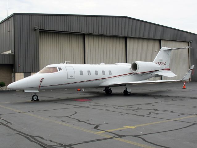 Learjet 60 (N723HC)