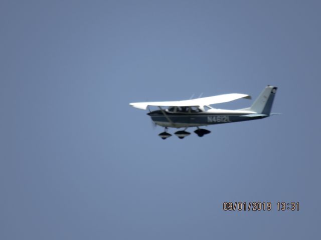 Cessna Skyhawk (N4612L)