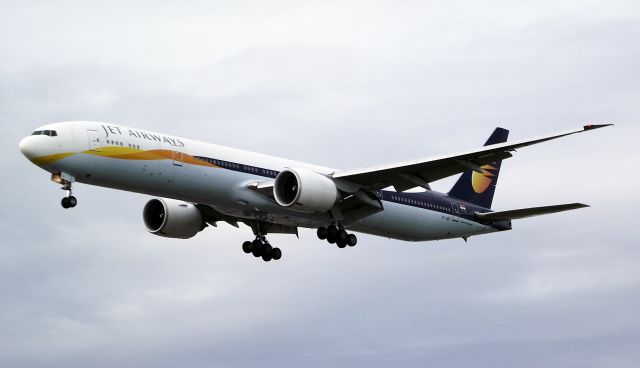 Boeing 777-200 (VT-JEK) - Jet Airways