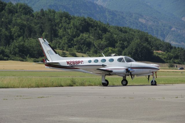 Cessna 310 (N269PC) - 21 juin 2015