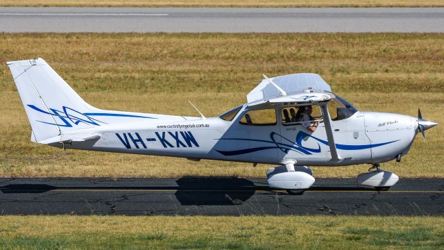 Cessna Skyhawk (VH-KXW)