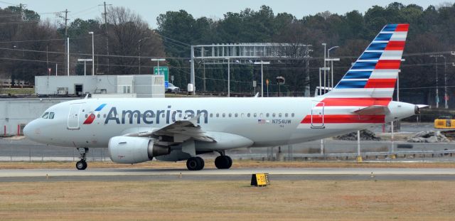 Airbus A319 (N754UW) - 2/21/16