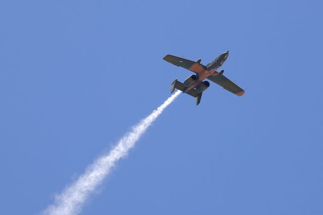 Fairchild-Republic Thunderbolt 2 (81-0962) - An A-10C from the A-10 Demo Team performing at Holloman AFB Legacy of Liberty Airshow Saturday 7 May 2022.