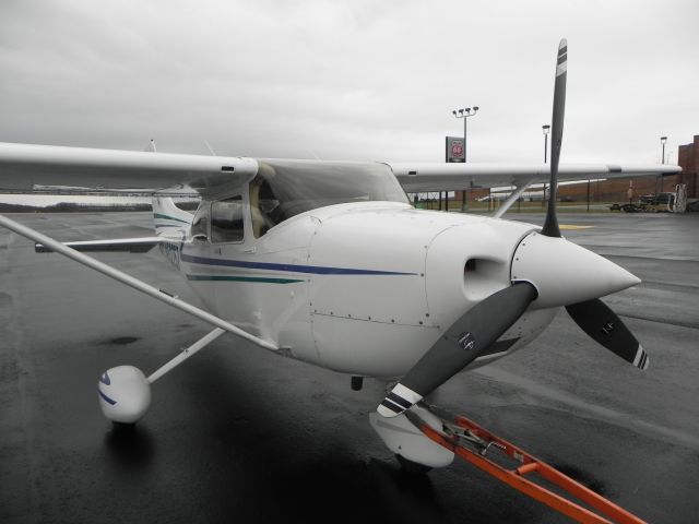 Cessna Skylane (N52757)