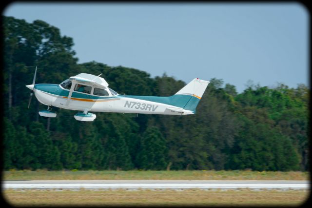 Cessna Skyhawk (N733RV) - 2015 Tico Air Show