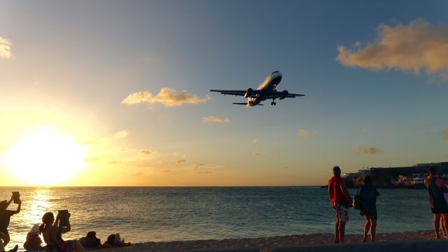 Airbus A320 (N629JB) - Maho Beach at sunset.