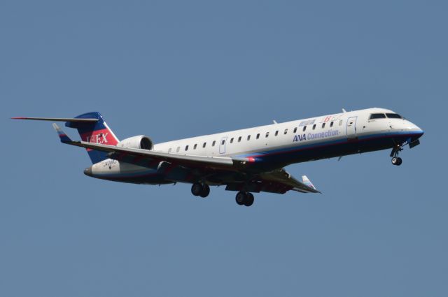 Canadair Regional Jet CRJ-700 (JA08RJ) - 2019-06-27