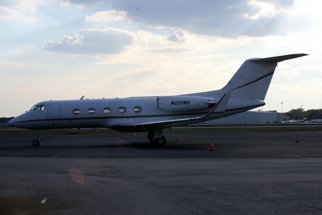 Gulfstream American Gulfstream 2 (N225MS) - 14-Feb-12