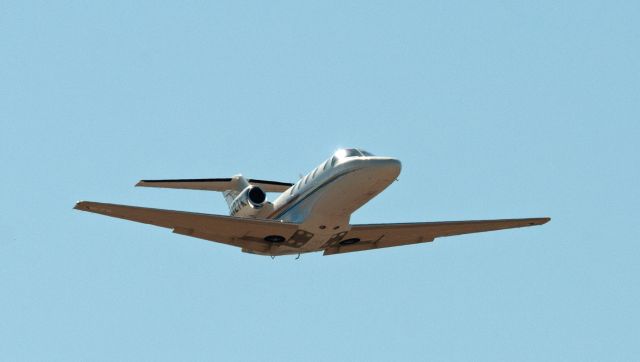 Cessna Citation CJ1 (N1127K) - Departing 27 at Carson City