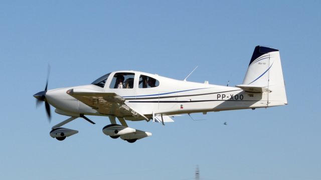 Vans RV-10 (PP-XOO)