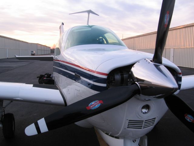 Beechcraft Bonanza (33) (N4289S)