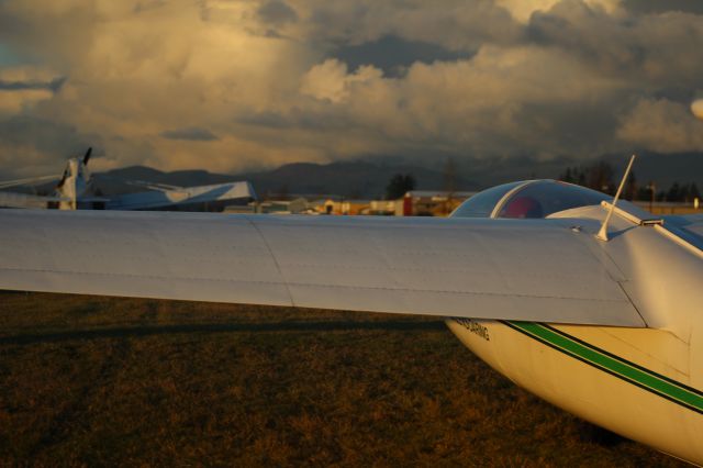 N264BA — - L-23 Super Blanik with Piper Pawnee tow plane in front