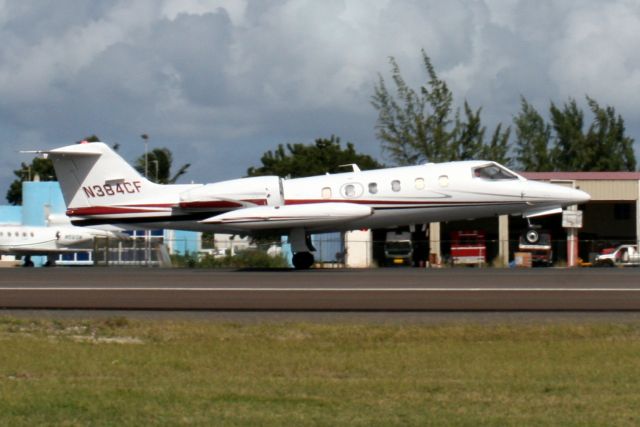 Learjet 35 (N384CF) - Departing rwy 10 on 31-Dec-13 heading for KTEB on a Medevac flight.