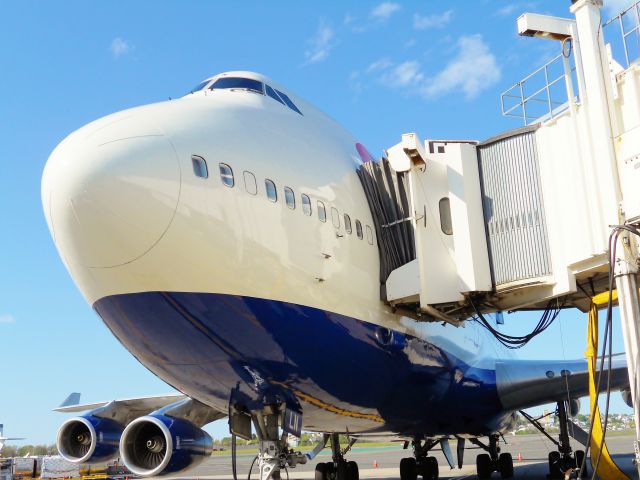 Boeing 747-400 (G-BNLN) - Big Nose !