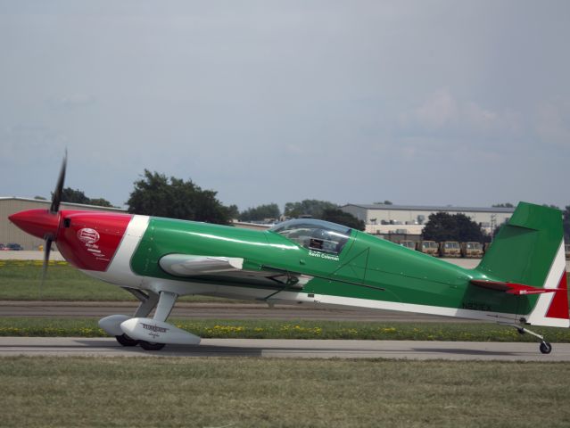 de Havilland Dash 8-100 (N821EX) - Oshkosh 2014 is coming up!