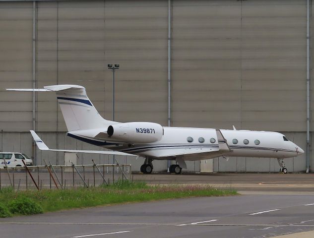 Gulfstream Aerospace Gulfstream V (N39871) - Photo taken on Apr 24, 2023.