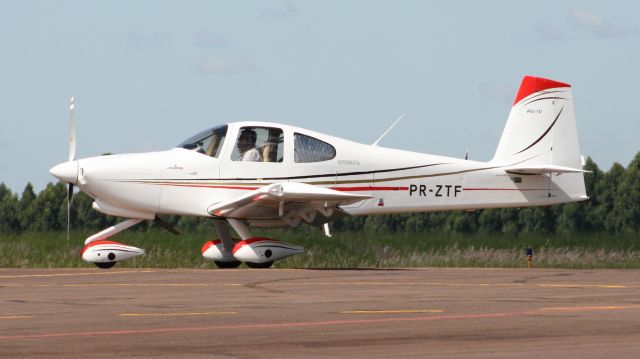 Vans RV-10 (PR-ZTF)