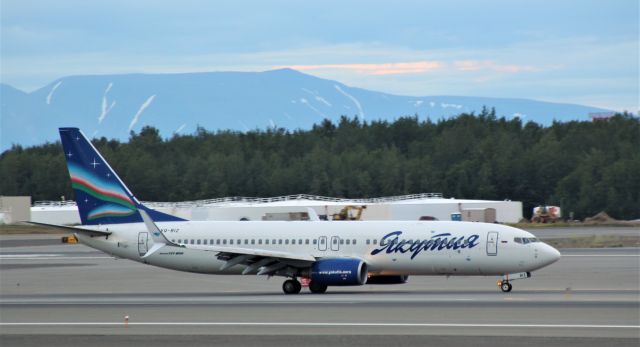 Boeing 737-800 (VQ-BIZ)