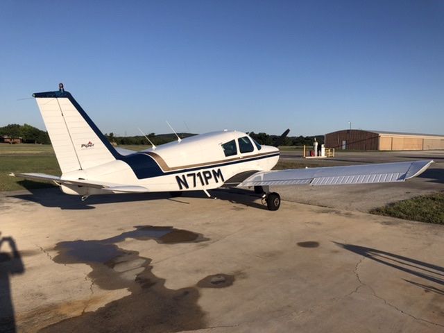 Piper Cherokee (N71PM)
